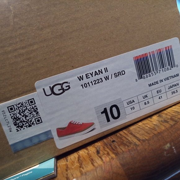 uggs - Picture 6 of 6